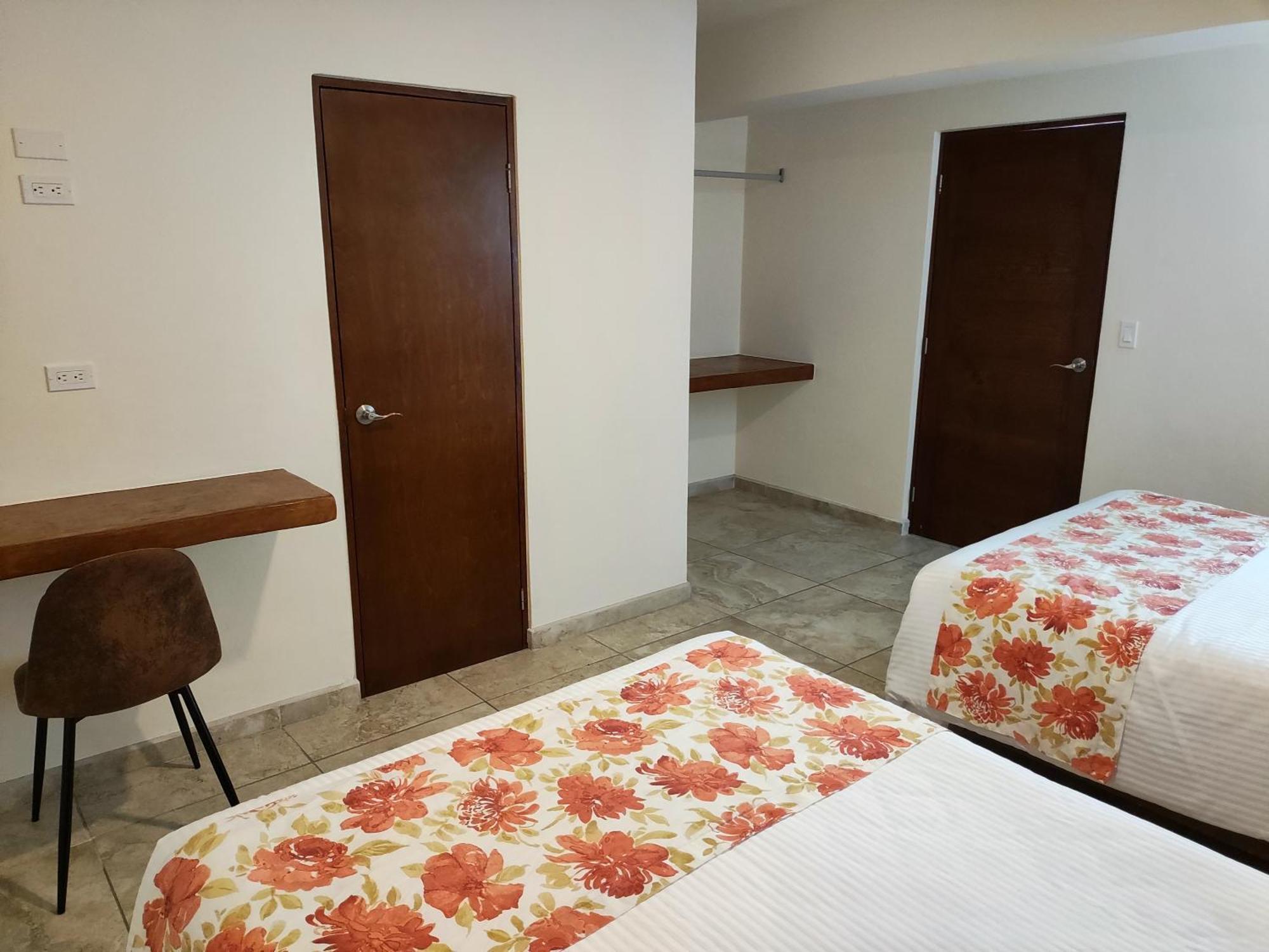 Hotel Lorimar ลาปาซ ภายนอก รูปภาพ